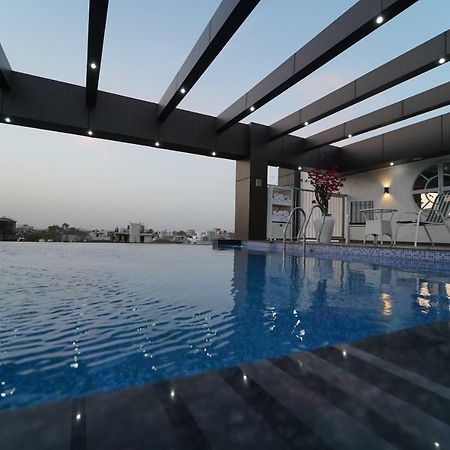Rockland Hotel, C.R Park Nueva Delhi Exterior foto