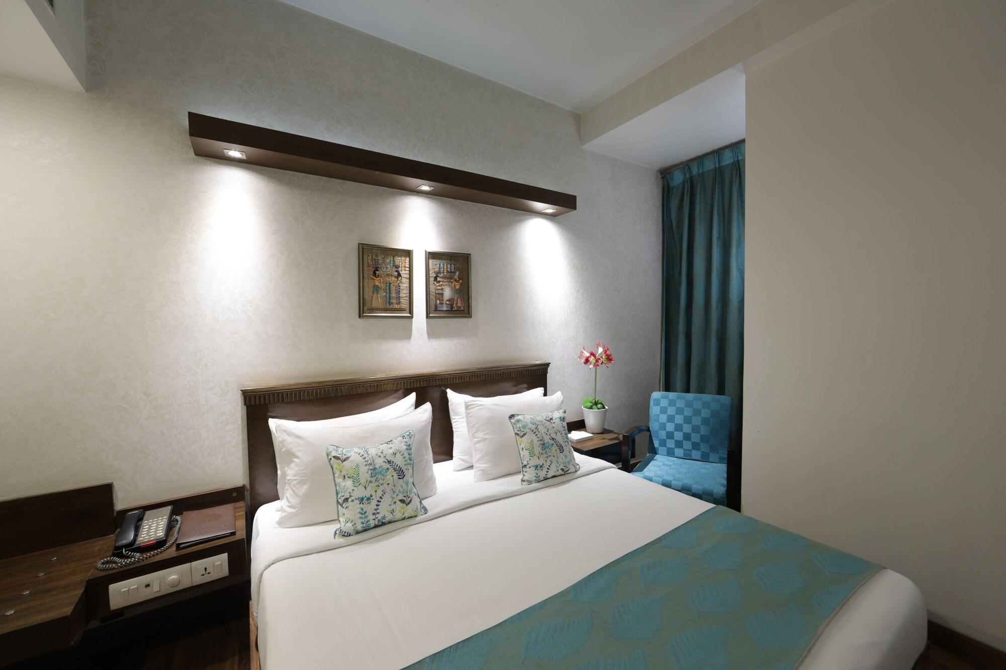 Rockland Hotel, C.R Park Nueva Delhi Exterior foto