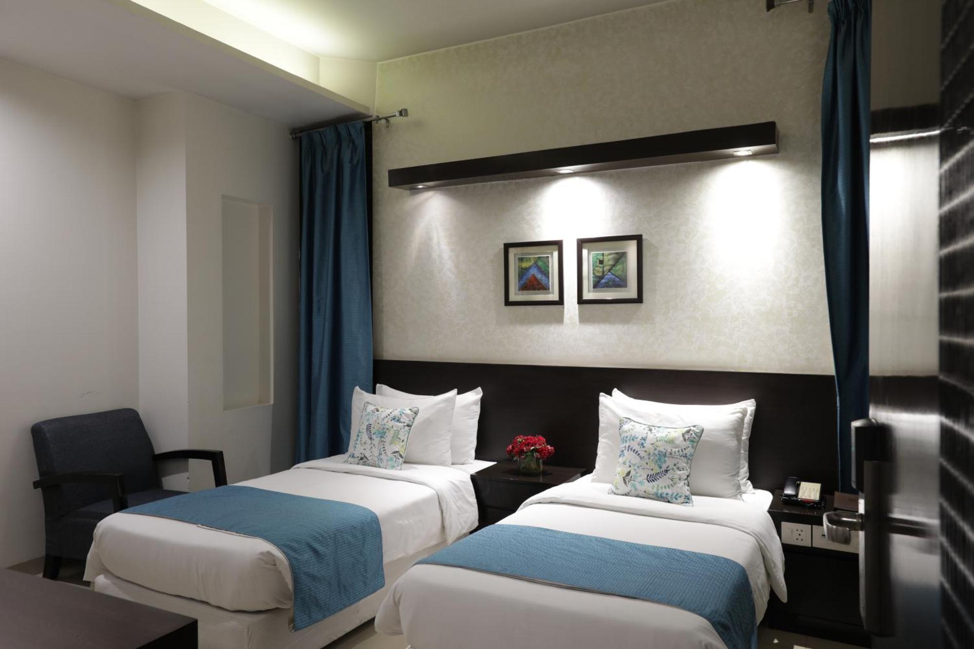 Rockland Hotel, C.R Park Nueva Delhi Exterior foto