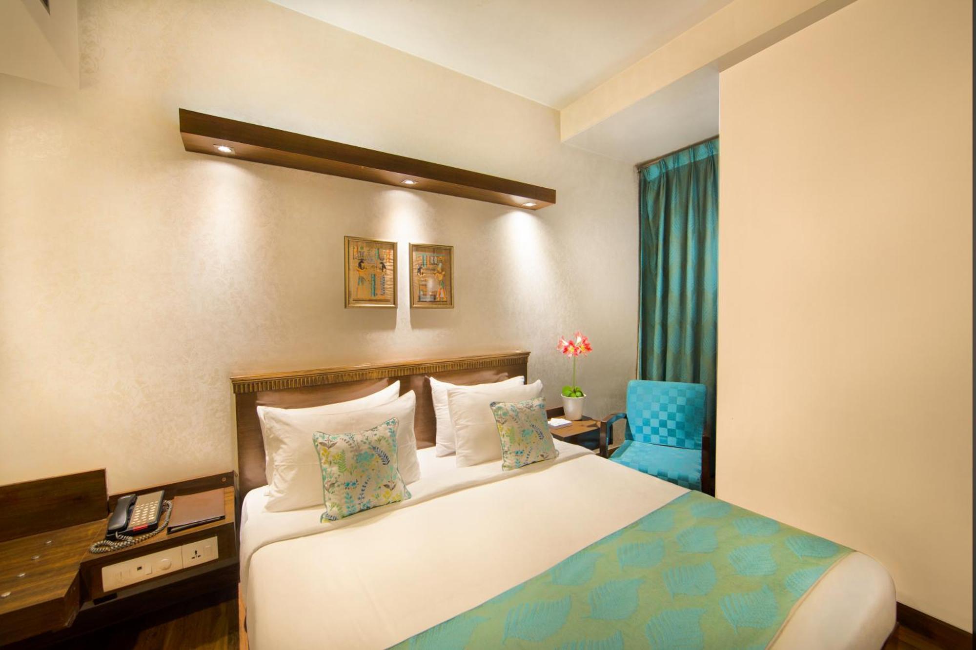 Rockland Hotel, C.R Park Nueva Delhi Exterior foto