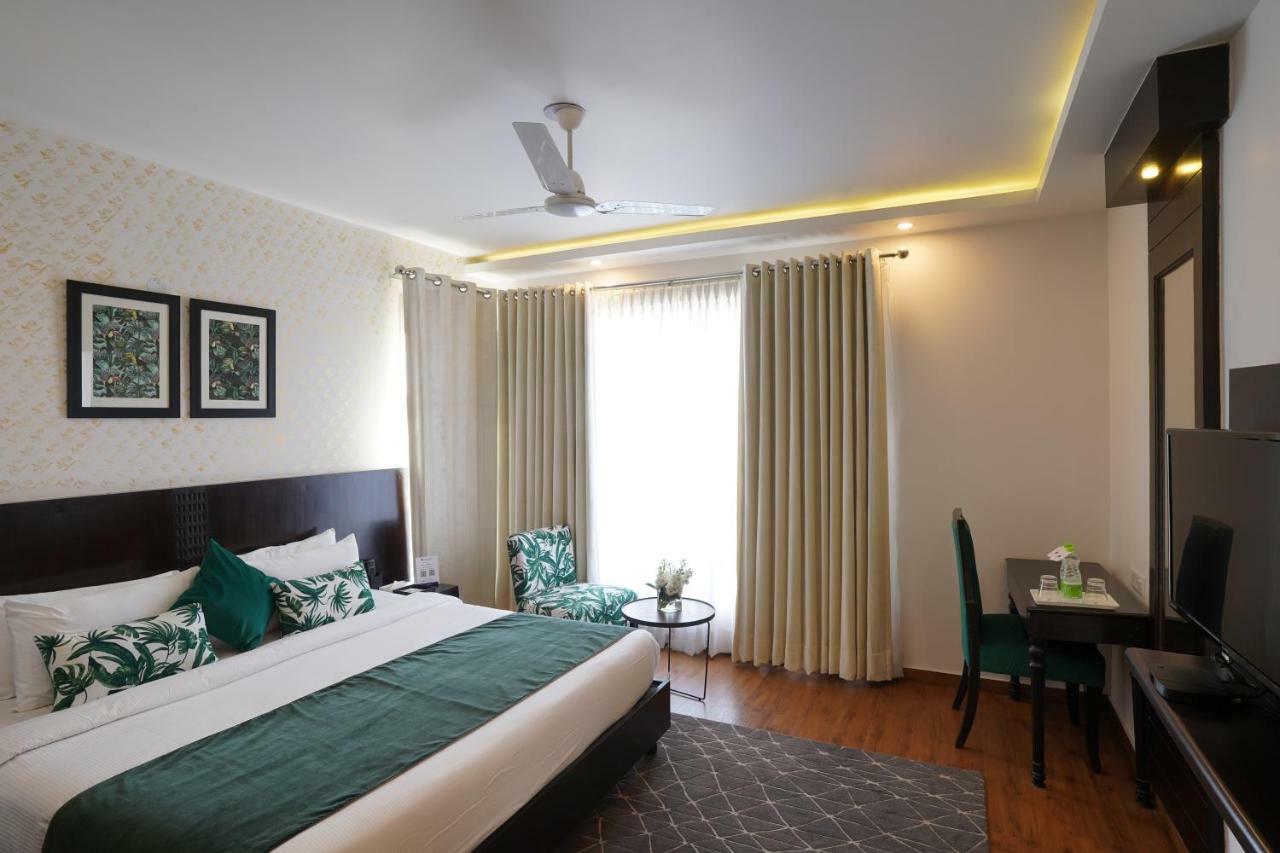 Rockland Hotel, C.R Park Nueva Delhi Exterior foto